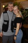 Hilversum 20 oktober 2021
Boek presentatie Irma Knol met haar zoons Milan Knol Enzo Knol en Sjen Knol . Enzo met zijn vriendin Myron Koops
