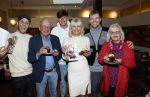 Hilversum 20 oktober 2021
Boek presentatie Irma Knol met haar zoons Milan Knol Enzo Knol en Sjen Knol . De ouders van Irma
