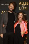 Amsterdam 1 november 2021
Premiere alles op tafel in het deLamar theater.
Eva Crutzen met partner