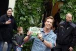 Amsterdam 6 november 2021
Freek Vonk bij zijn pop up store voor zijn nieuwe boek