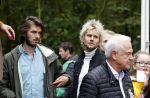 Alphen aan de Rijn 10 november 2021
Prinses Irene opent de Nationale Boomfeestdag. Samen met haar zoon prins Carlos, haar dochter prinses Margarita, schoondochter Viktoria en kleinkinderen plantte ze een Levensboom (een populier) in haar eigen Prinses IreneBos. Sterre Koning trad op . De band Friday