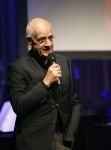 Amsterdam 24 oktober 2021
Willeke Alberti krijgt de blijvend applaus prijs in de kleine  Komedie. Zoon Johnny de Mol is ook aanwezig. Frits Spits reikt de prijs uit