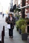 Amsterdam 24 oktober 2021
Glennis Grace op haar electrische KNAAP bike
