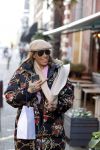 Amsterdam 24 oktober 2021
Glennis Grace op haar electrische KNAAP bike