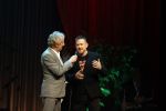 Amsterdam 24 oktober 2021
Willeke Alberti krijgt de blijvend applaus prijs in de kleine  Komedie. Zoon Johnny de Mol is ook aanwezig. hans v Willigenburg presenteert het programma