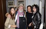 Amsterdam 5 november 2021
Slaan van Munt Herman Brood ivm 75e verjaardag. Zijn vrouw Xandra en dochters Holly Lola en Brenda  zijn natuurlijk aanwezig. henk Schiffmacher kwam met zijn vrouw Louise