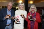 Hilversum 20 oktober 2021
Boek presentatie Irma Knol met haar zoons Milan Knol Enzo Knol en Sjen Knol . De ouders van Irma
