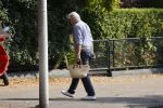 Amsterdam 9 septmber 2021
Jeroen Krabbe gaat met zijn Biro naar zijn zoon Martijn Krabbe