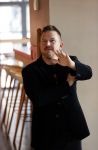 Amsterdam 24 oktober 2021
Willeke Alberti krijgt de blijvend applaus prijs in de kleine  Komedie. Zoon Johnny de Mol is ook aanwezig.