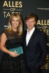 Amsterdam 1 november 2021
Premiere alles op tafel in het deLamar theater.
Linda de Mol en Peter Paul Muller