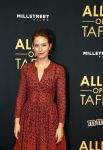 Amsterdam 1 november 2021
Premiere alles op tafel in het deLamar theater. Melissa Drost