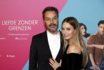 Amsterdam 11 oktober 2021
Premiere liefde zonder grenzen in Tuschinski.
Melissa Drost met vriend