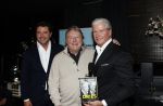 Amsterdam 15 november 2021
Boekpresentatie van Dries Roelvink bij restaurant La Brochette. Oger Lusink en zijn zoon Sander Lusink
