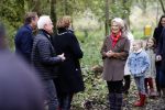 Alphen aan de Rijn 10 november 2021
Prinses Irene opent de Nationale Boomfeestdag. Samen met haar zoon prins Carlos, haar dochter prinses Margarita, schoondochter Viktoria en kleinkinderen plantte ze een Levensboom (een populier) in haar eigen Prinses IreneBos. Sterre Koning trad op .