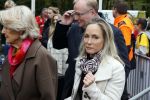 Alphen aan de Rijn 10 november 2021
Prinses Irene opent de Nationale Boomfeestdag. Samen met haar zoon prins Carlos, haar dochter prinses Margarita, schoondochter Viktoria en kleinkinderen plantte ze een Levensboom (een populier) in haar eigen Prinses IreneBos. Sterre Koning trad op .