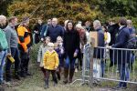 Alphen aan de Rijn 10 november 2021
Prinses Irene opent de Nationale Boomfeestdag. Samen met haar zoon prins Carlos, haar dochter prinses Margarita, schoondochter Viktoria en kleinkinderen plantte ze een Levensboom (een populier) in haar eigen Prinses IreneBos. Sterre Koning trad op .