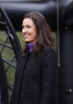Alphen aan de Rijn 10 november 2021
Prinses Irene opent de Nationale Boomfeestdag. Samen met haar zoon prins Carlos, haar dochter prinses Margarita, schoondochter Viktoria en kleinkinderen plantte ze een Levensboom (een populier) in haar eigen Prinses IreneBos. Sterre Koning trad op .