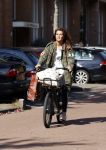 Amsterdam 22 september 2021
Quinty Trustfull op haar electrische van Moof fiets.