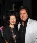 Amsterdam 15 november 2021
Boekpresentatie van Dries Roelvink bij restaurant La Brochette. Rene Leblanc en zijn vrouw Jolanda