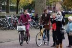 Amsterdam 5 november 2021
Splinter Chabot op de fiets in Amsterdam zuid