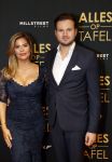 Amsterdam 1 november 2021
Premiere alles op tafel in het deLamar theater.
Stephanie Tency met partner