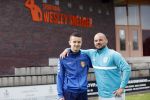 Utrecht 16 mei 2021
Eerste dag van de Sneijder Acadamy . De voetbalschool wordt geleid door Wesley Sneijder Rodney Sneijder  Tarik Divarci en Reduan Diba . Ze trainen op de velden van DHSC. Ook de zoon van Wesley Jessey traint mee.