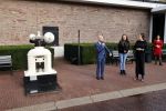 Amsterdam 5 november 2021
Slaan van Munt Herman Brood ivm 75e verjaardag. Zijn vrouw Xandra en dochters Holly Lola en Brenda  zijn natuurlijk aanwezig.