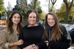 Amsterdam 5 november 2021
Slaan van Munt Herman Brood ivm 75e verjaardag. Zijn vrouw Xandra en dochters Holly Lola en Brenda  zijn natuurlijk aanwezig.