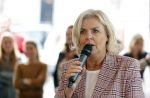 Bussum 4 november 2021
Irene Moors opent het nieuwe pand van stichting Pruijck. initiatiefnemers zijn Inge v Gulden Jose v Kippersluis en Peter Meijer