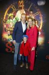 Utrecht 8 oktober 2022
Premiere de club van sinterklaas met oa Britt Dekker en Lavezzi Rutjes . Alexandra Alphenaar met man en zoon