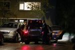 Schiphol - Amstelveen 16 oktober 2022
Andre Hazes en zijn nieuwe vriendin Sarah Sabil arriveren na hun eerste vakantie samen in Dubai bij de VIP op schiphol en daarna brengt taxi Sarah naar haar huis in Amstelveen.