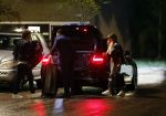 Schiphol - Amstelveen 16 oktober 2022
Andre Hazes en zijn nieuwe vriendin Sarah Sabil arriveren na hun eerste vakantie samen in Dubai bij de VIP op schiphol en daarna brengt taxi Sarah naar haar huis in Amstelveen.