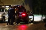 Schiphol - Amstelveen 16 oktober 2022
Andre Hazes en zijn nieuwe vriendin Sarah Sabil arriveren na hun eerste vakantie samen in Dubai bij de VIP op schiphol en daarna brengt taxi Sarah naar haar huis in Amstelveen.