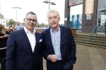 Zaandam 30 oktober 2022
Premiere zo vader zo zoon van Jon v Eerd in het zaantheater. Andre v Duin met partner Fernando
