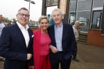 Zaandam 30 oktober 2022
Premiere zo vader zo zoon van Jon v Eerd in het zaantheater. Andre v Duin met partner Fernando