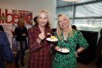 Hoofddorp 25 oktober 2022
Anita Witzier onthult de cover van Libelle . Holmar Mulder doet de presentatie.