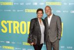 Amsterdam 31 oktober 2022
Premiere Stromboli in Tuschinski.
Astrid Joosten met haar man Rob Peters