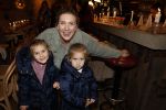 Amsterdam 9 november 2022
Presentatie kledinglijn  Iris Zeilstra bij restaurant de Luwte. Bo Wilkes met haar kinderen