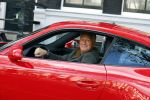 Amsterdam 26 oktober 2022
Bram Moszkowicz in zijn rode porsche 911 in Amsterdam centrum.