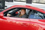 Amsterdam 26 oktober 2022
Bram Moszkowicz in zijn rode porsche 911 in Amsterdam centrum.