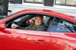 Amsterdam 26 oktober 2022
Bram Moszkowicz in zijn rode porsche 911 in Amsterdam centrum.