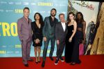 Amsterdam 31 oktober 2022
Premiere Stromboli in Tuschinski.
Mark v Eeuwen  Paula v d Oest  Alain de Levita nen cast met oa Elise Schaap Pieter Embrechts Christian Hilborg Neerja Naik Taz Munyanez . OOk op de foto Saskia Noort Michiel v Erp en Roos Ouwehand