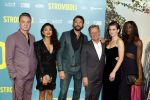 Amsterdam 31 oktober 2022
Premiere Stromboli in Tuschinski.
Mark v Eeuwen  Paula v d Oest  Alain de Levita nen cast met oa Elise Schaap Pieter Embrechts Christian Hilborg Neerja Naik Taz Munyanez . OOk op de foto Saskia Noort Michiel v Erp en Roos Ouwehand