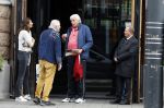 Amsterdam 26 oktober 2022
Cor v Zadelhoff verlaat met een kennis het conservatorium hotel
