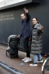 Amsterdam 15 oktober 2022
Dave Roelvink aan het wandelen op de pc Hooftstraat samen met zijn moeder Lucienne Kenter