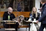 Amsterdam 29 oktober 2022
Davy Klaassen met zijn hond op terras.