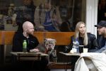 Amsterdam 29 oktober 2022
Davy Klaassen met zijn hond op terras.
