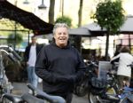 Amsterdam 31 oktober 2022
Dirk Zeelenberg met een kennis in Amsterdam zuid.