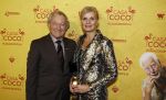 Rotterdam 7 november 2022
Premiere Casa Coco met oa Gerard Cox Joke Bruijs Loes Luca Katja Schuurman Frederique Spigt Bruni Heinke Oscar Aerts Chris Tates Richard Groenendijk en Pamela Teves. Frank wentink met partner