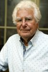Amsterdam 17 november 2022
In theater Betty Asfalt viert Annemarie Oster haar 80e verjaardag . Gerard Cox